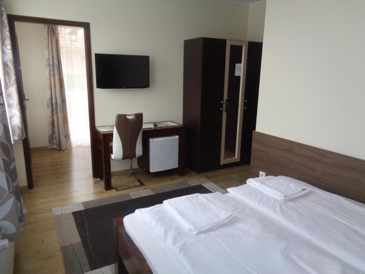 Medea Apartman Buk Bagian luar foto