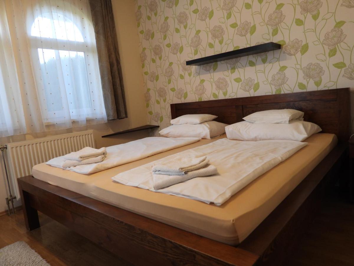 Medea Apartman Buk Bagian luar foto