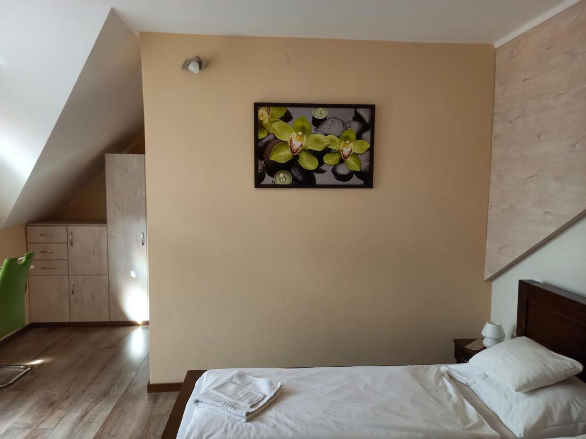 Medea Apartman Buk Bagian luar foto