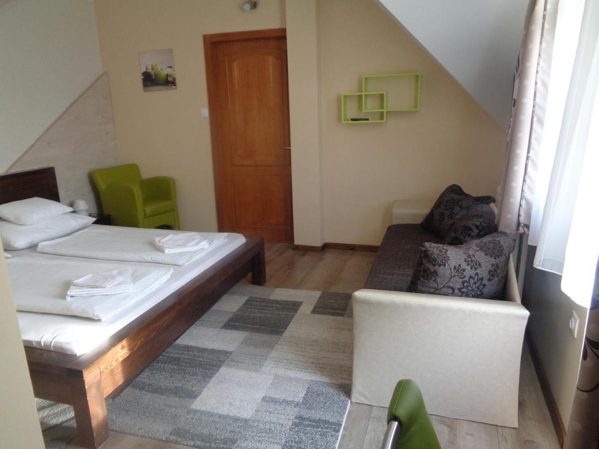 Medea Apartman Buk Bagian luar foto